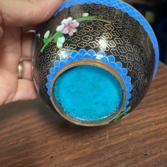 Chinese Cloisonne' Bowl with Floral Decoration - Picture 3 of 6